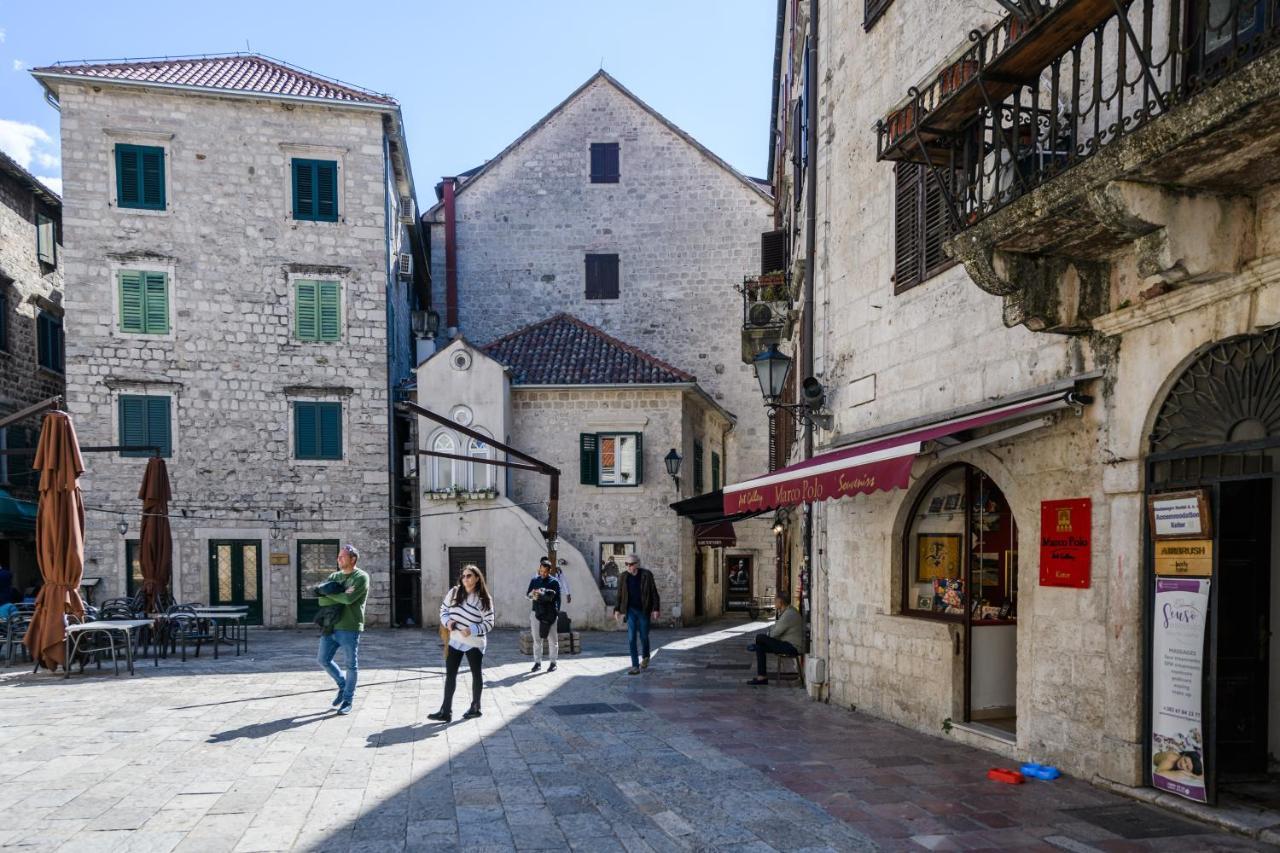 Apartmani Art Karampana Kotor Exteriér fotografie